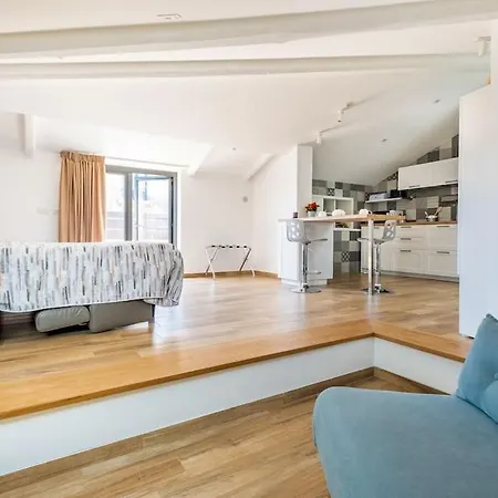 Apartment Domus Coppola *